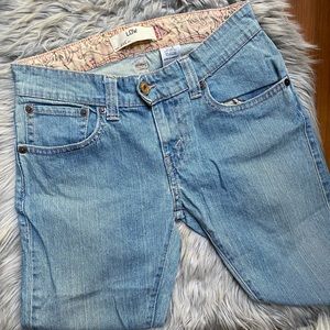 Levi cropped jeans